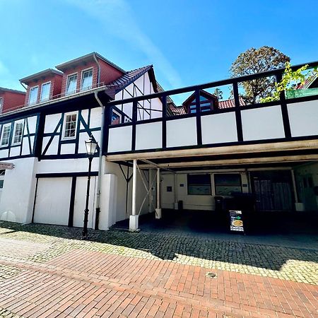 Jasta Homes Altstadt, Zentral, Ueberdachter Parkplatz, Netflix, Vollausstattung, Loft, Modern Und Komfort Hamelin Eksteriør bilde